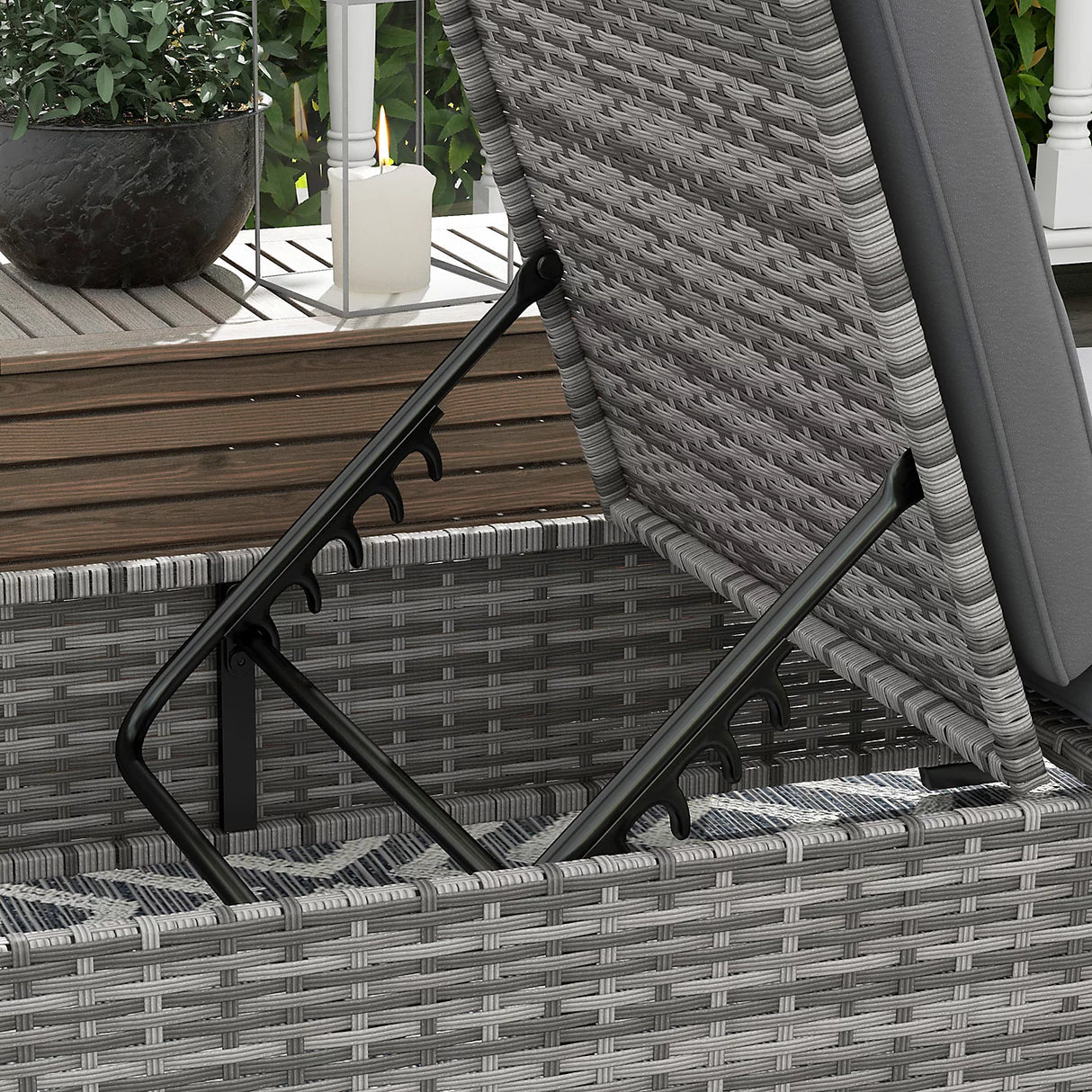 Patioslife Rattan Sun Lounger with 5-Level Adjustable Backrest & Side Tray